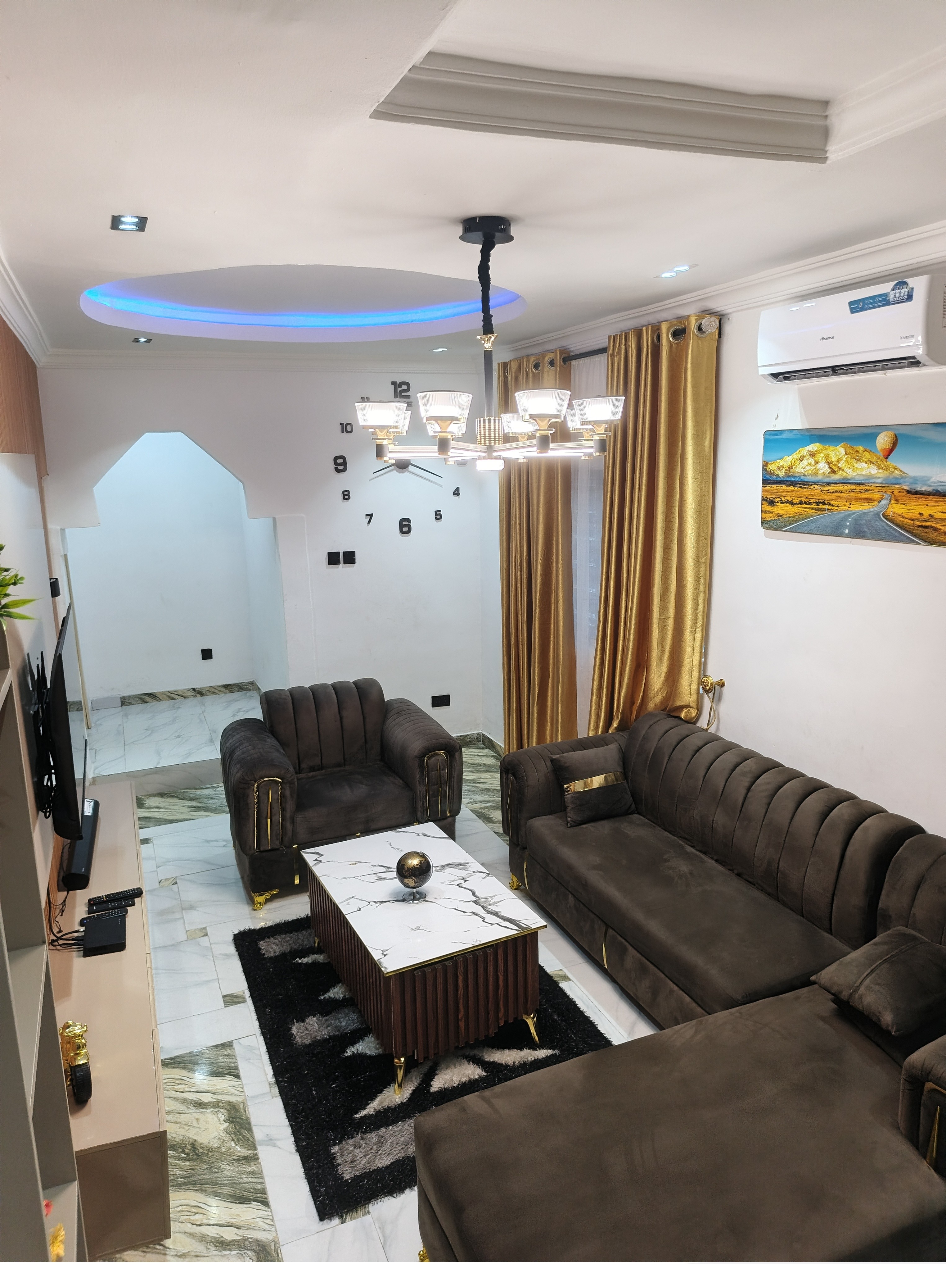 Signature Suite Sitting Room View 2