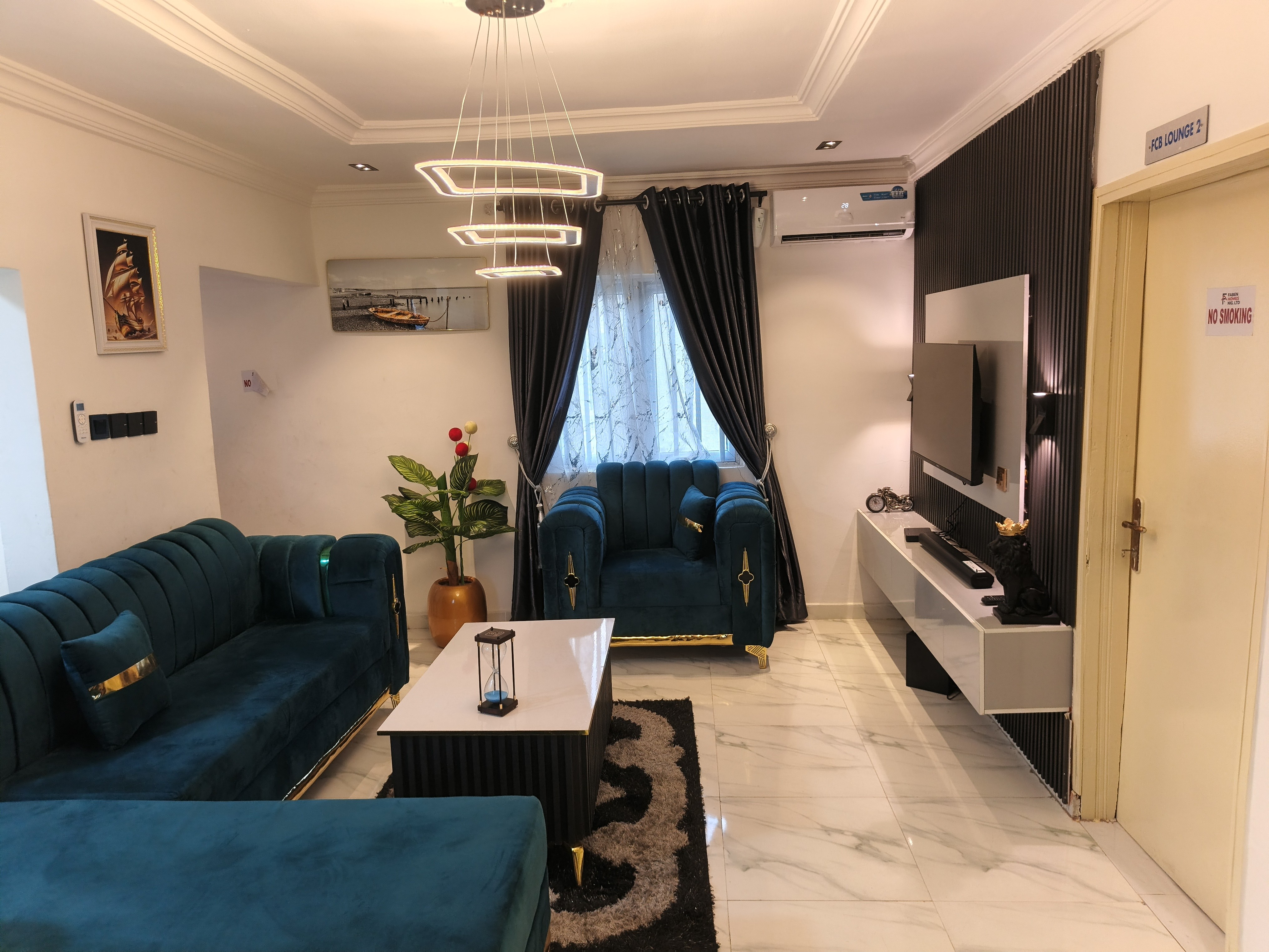 Presidential Sitting Room